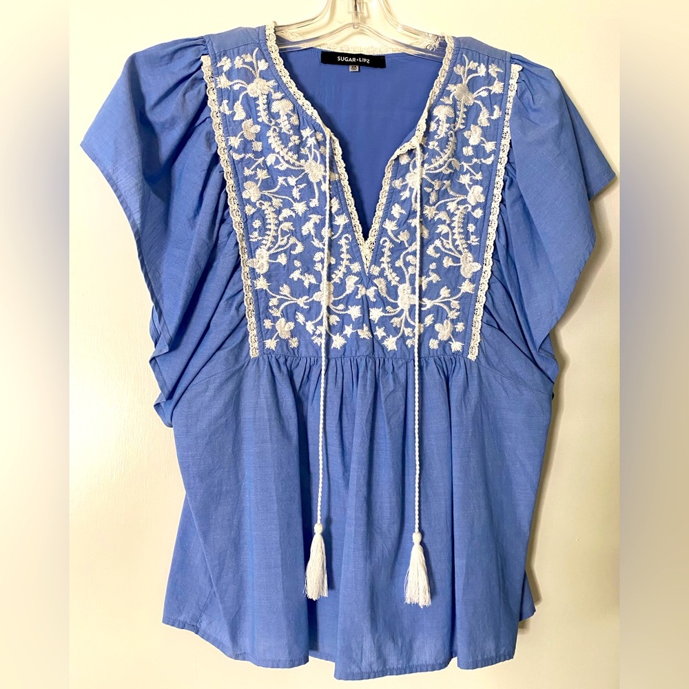 Sugarlips embroidered blouse